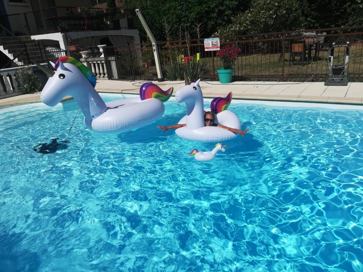 Appartement Lumineux A Voreppe Avec Piscine מראה חיצוני תמונה