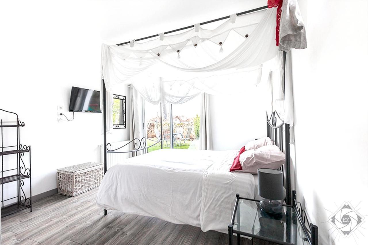 Appartement Lumineux A Voreppe Avec Piscine מראה חיצוני תמונה