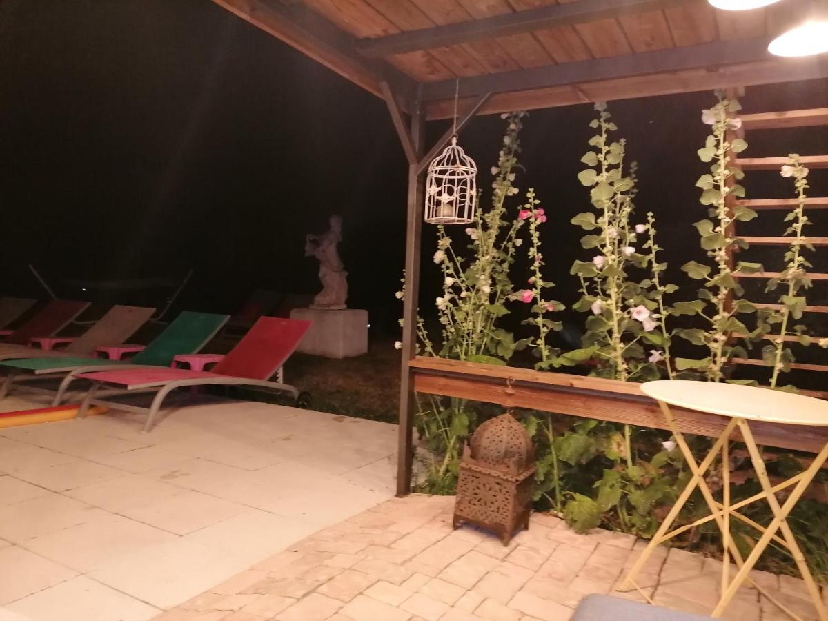 Appartement Lumineux A Voreppe Avec Piscine מראה חיצוני תמונה